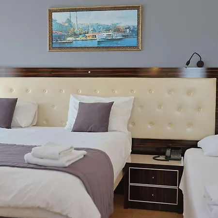 Nora Hotel