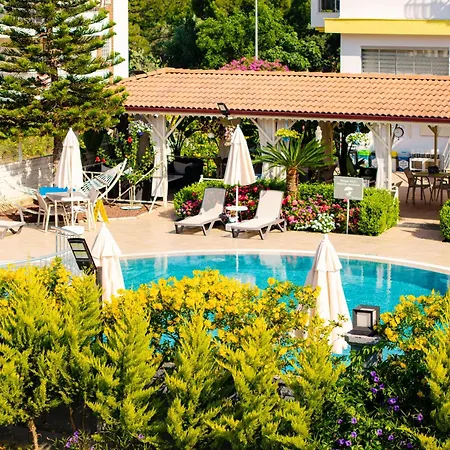 Hotel Nora Side